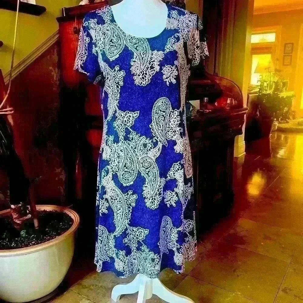 Vasna ladies Midi dress size M Blue Paisley Pullover Casual Stretch TRAVEL - Picture 5 of 15